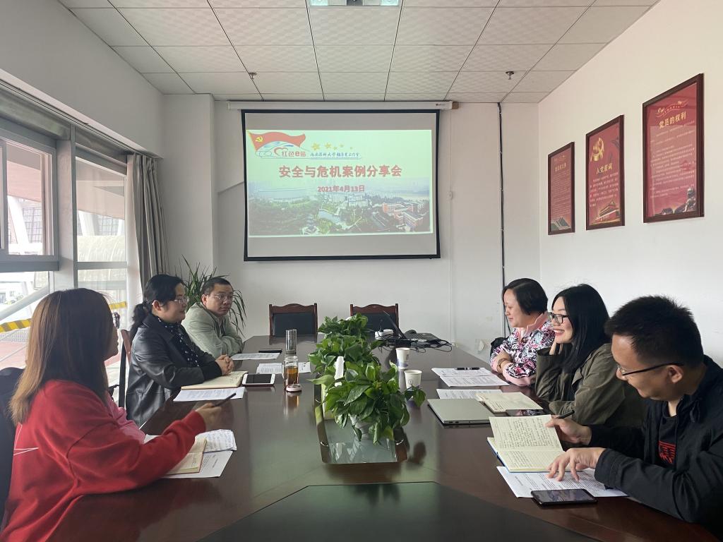 473CD2722BEE90B2E35BF0CF237_8D42B7A4_19102.jpg 473CD2722BEE90B2E35BF0CF237_8D42B7A4_19102.jpg